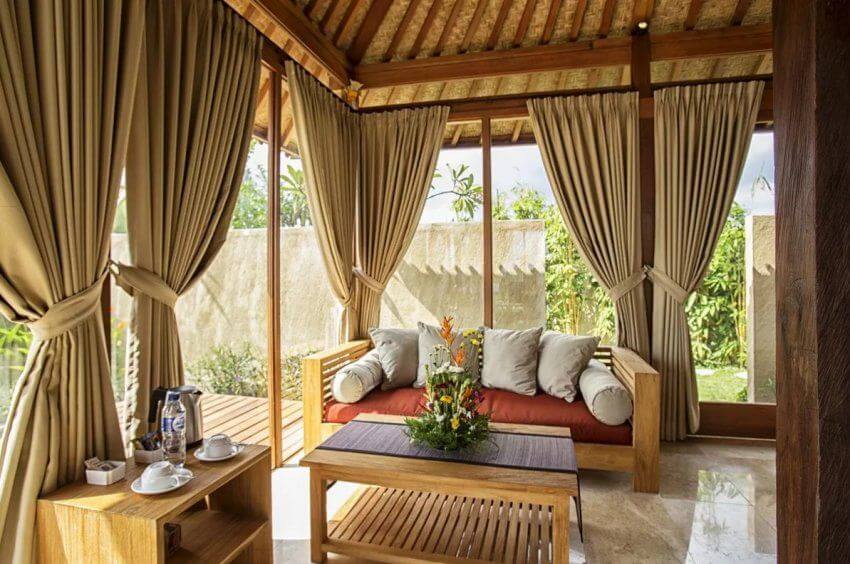 Шторы из акрила