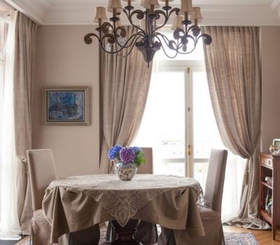 Лен одинаково органично смотрится в сдержанном скандинавском дизайне и романтичном провансе. Природное происхождение волокон и характерная текстура делают лен универсальным решением.